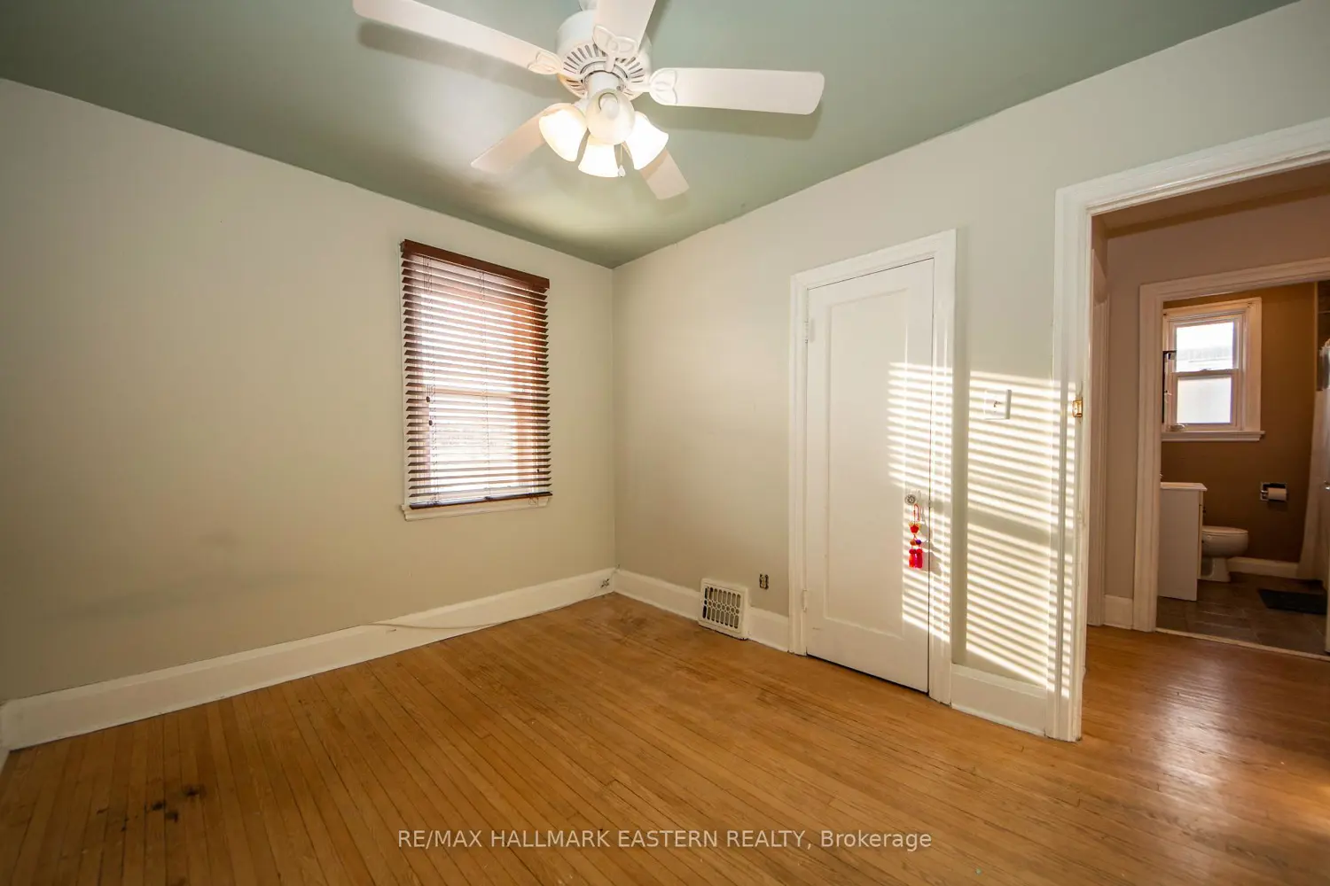 Additional image 11 of 579 Mccannan Avenue