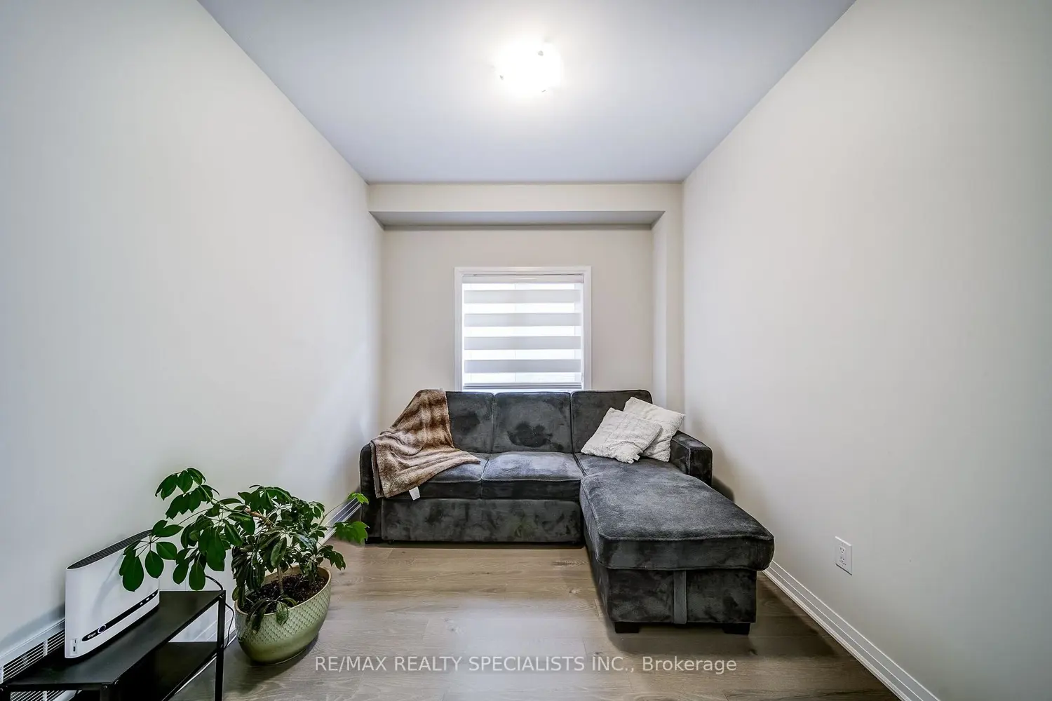 Additional image 4 of 1698 Corsal Court