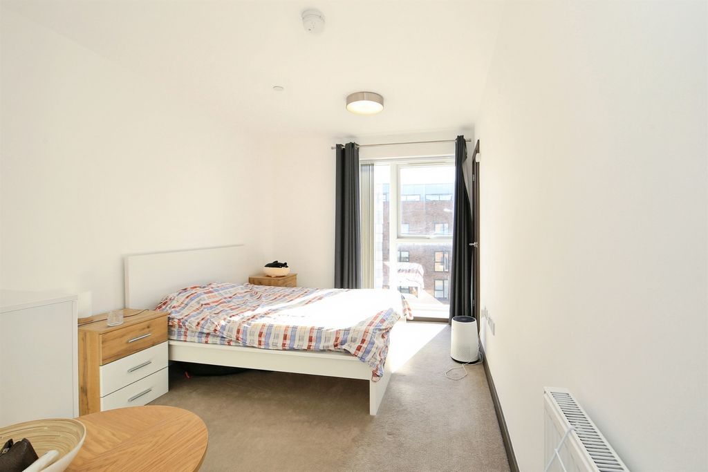 Additional image 7 of 2 bed flat for saleEast Station Road, Fletton Quays, Peterborough PE2