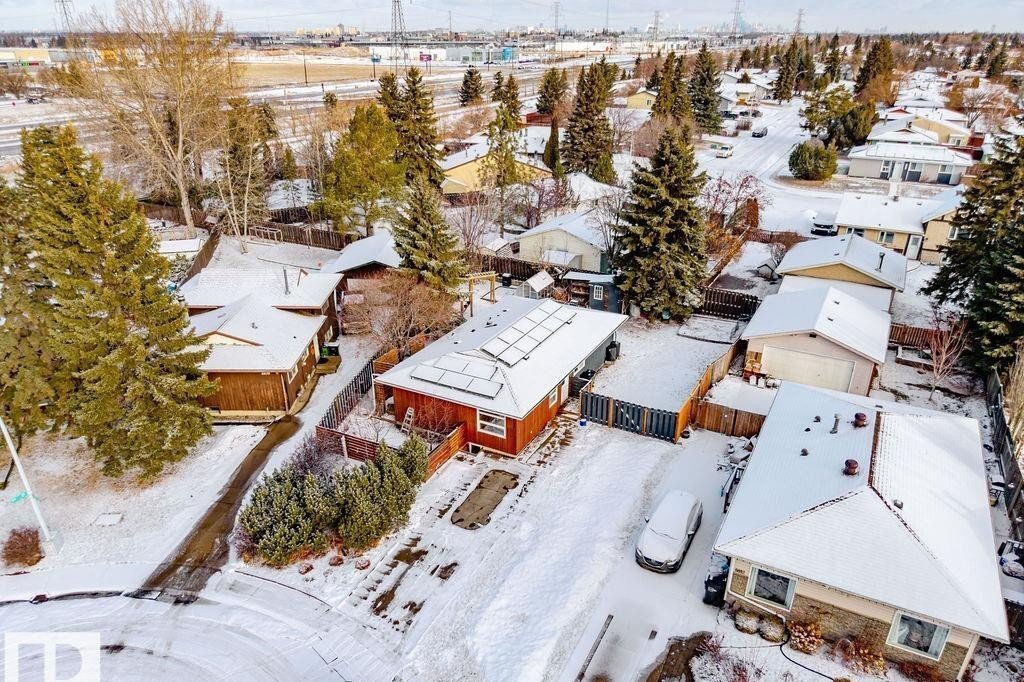 Additional image 8 of 8816 25a Avenue NW, Edmonton, AB, T6K2W7