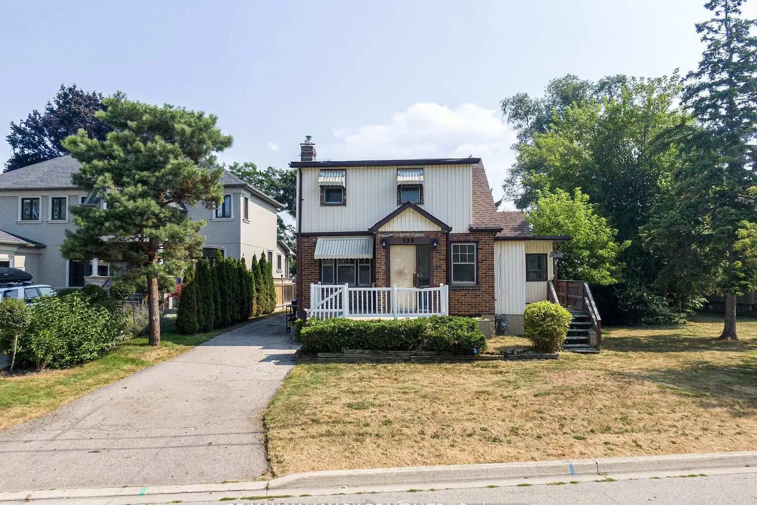 Additional image 15 of 724-728 Montbeck Crescent