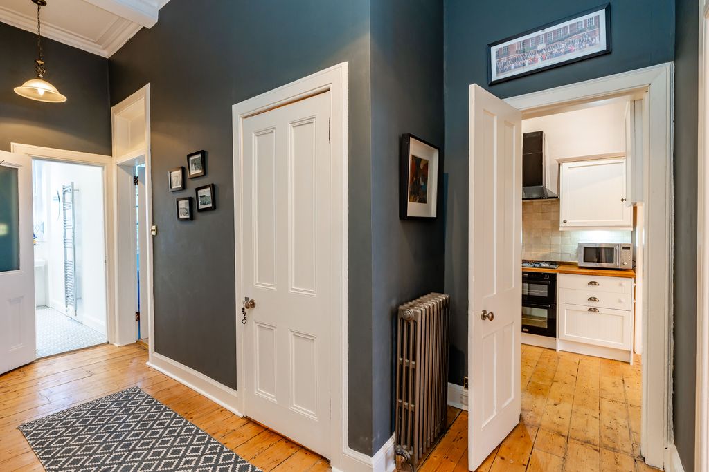 Additional image 17 of 3 bed flat for sale25/1 Marchmont Road, Marchmont, Edinburgh EH9