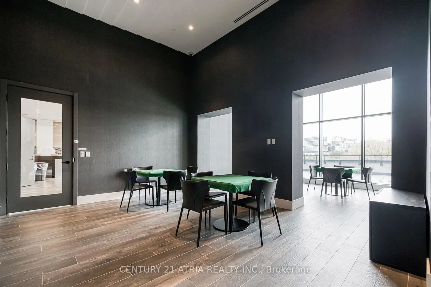 Additional image 14 of 18 Water Walk Drive 1008