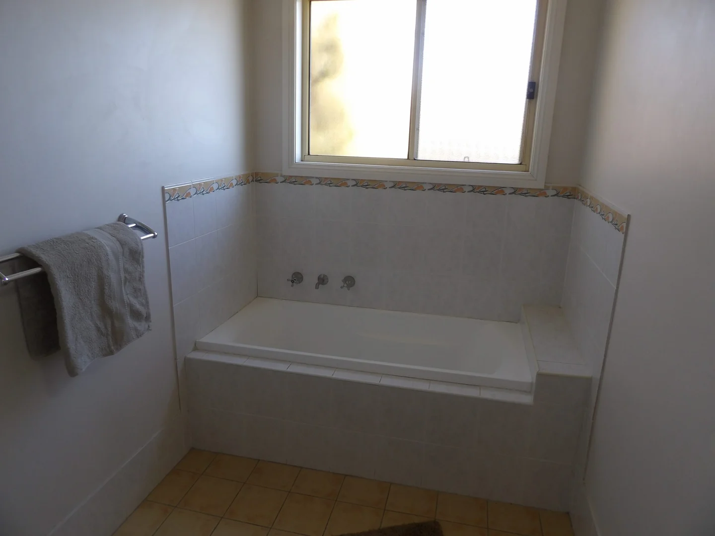 Additional image 13 of 40 Emerald Drive, Kelso NSW 2795