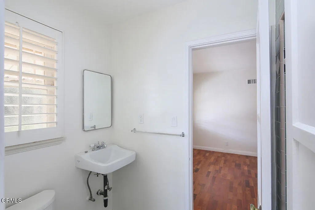 3411 S Cochran Avenue, Los Angeles, CA 90016