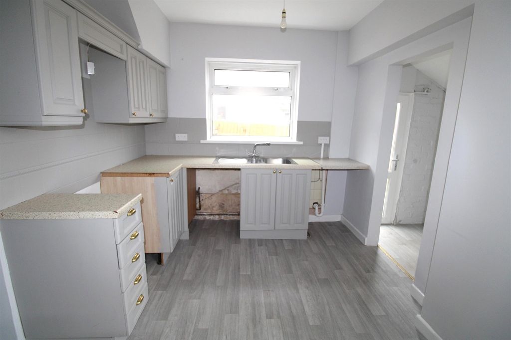 Additional image 3 of 3 bed semi-detached house for saleMount Earl, Bridgend, Bridgend County. CF31
