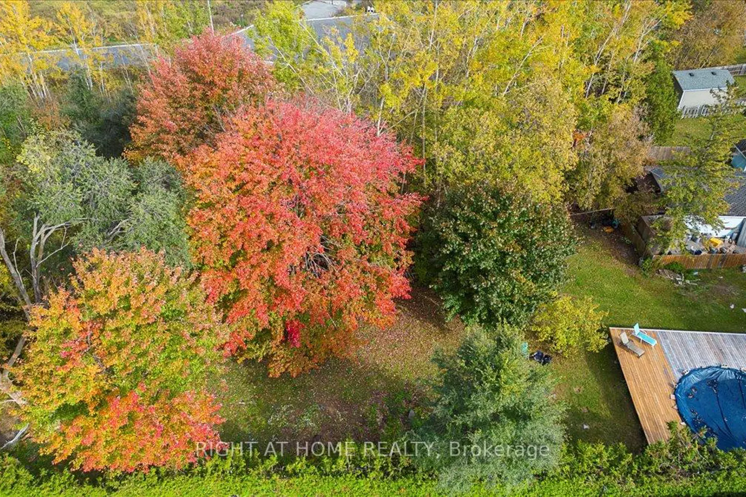 Additional image 2 of 424 Laurier Street