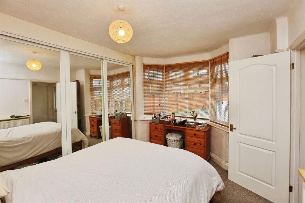 Additional image 10 of 3 bed detached bungalow for saleLower Northam Road, Hedge End, Southampton SO30