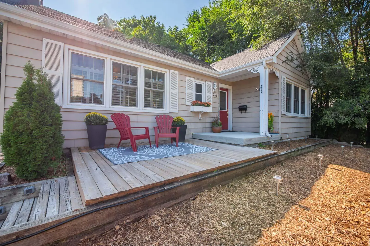 Additional image 2 of 938 King Road