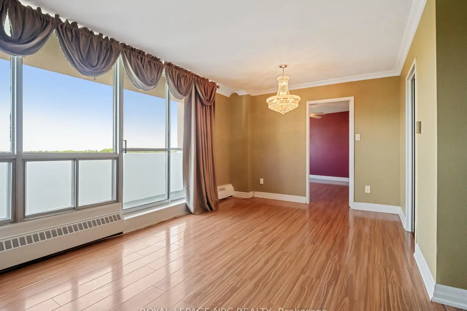 15 Towering Heights Boulevard 904 photo 3