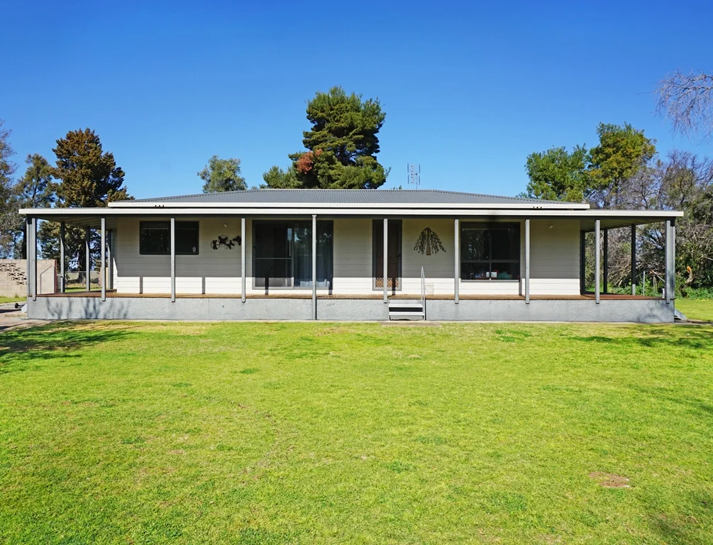 594 Burrangong Lane, Bland NSW 2721