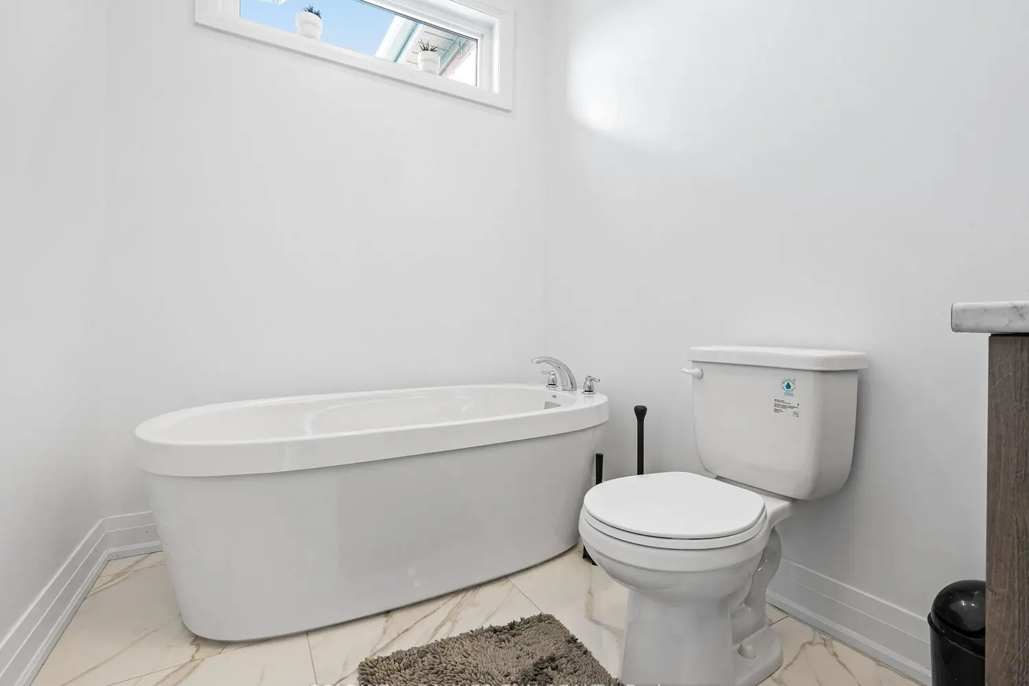 Additional image 17 of 172 Franklin Trail