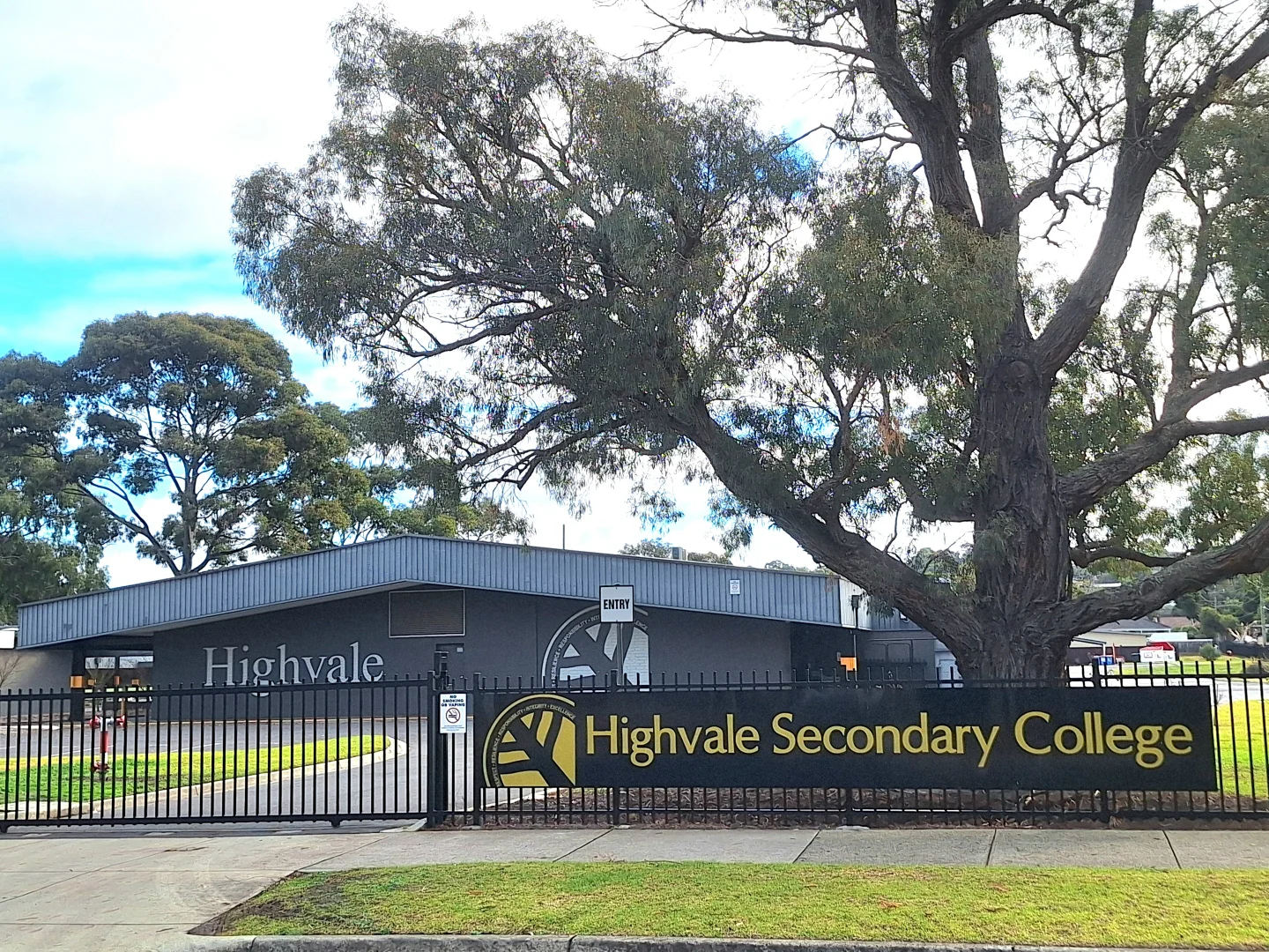Additional image 10 of 1&2/2 Grail Court, Glen Waverley VIC 3150