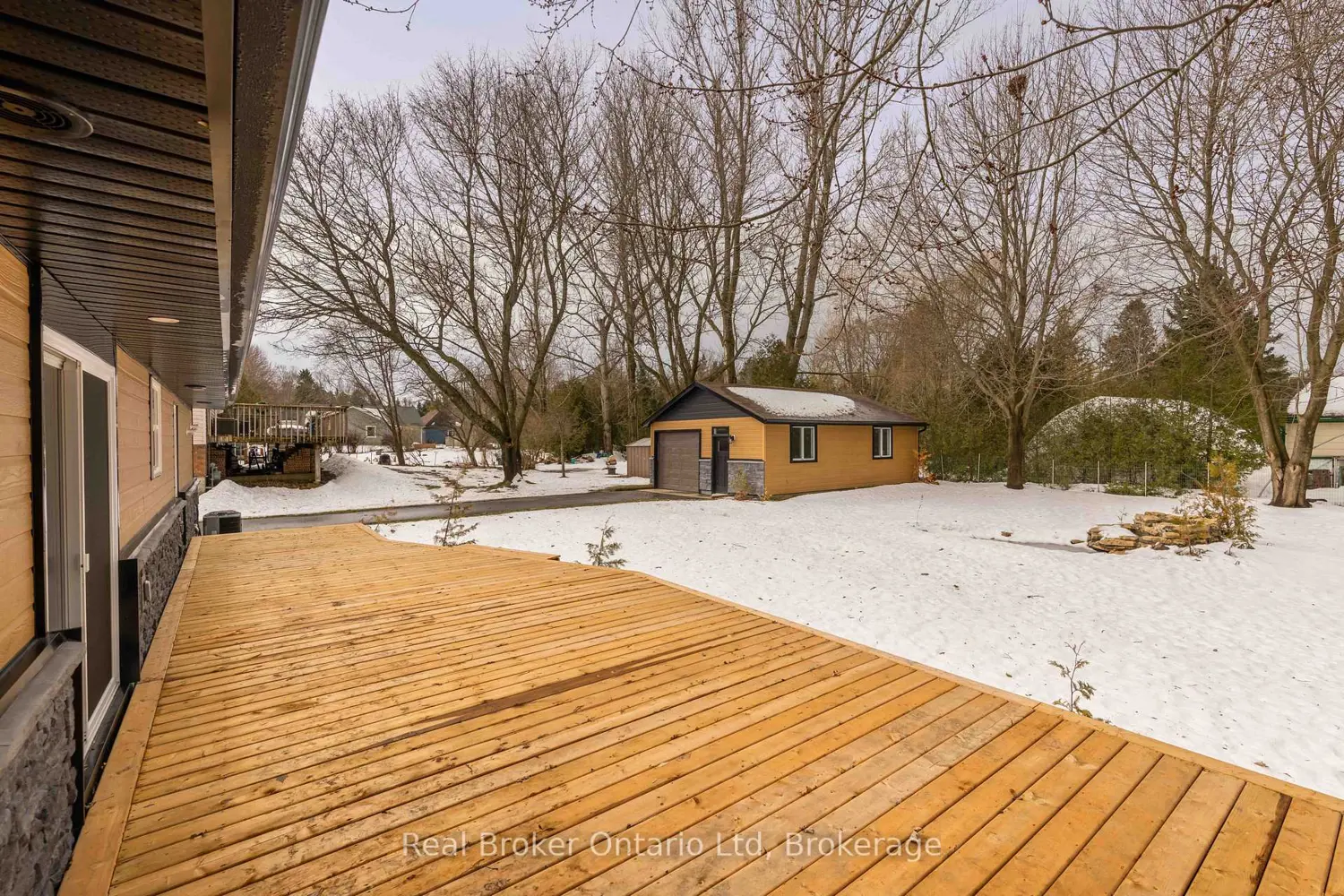 Additional image 13 of 446 Isaac Street