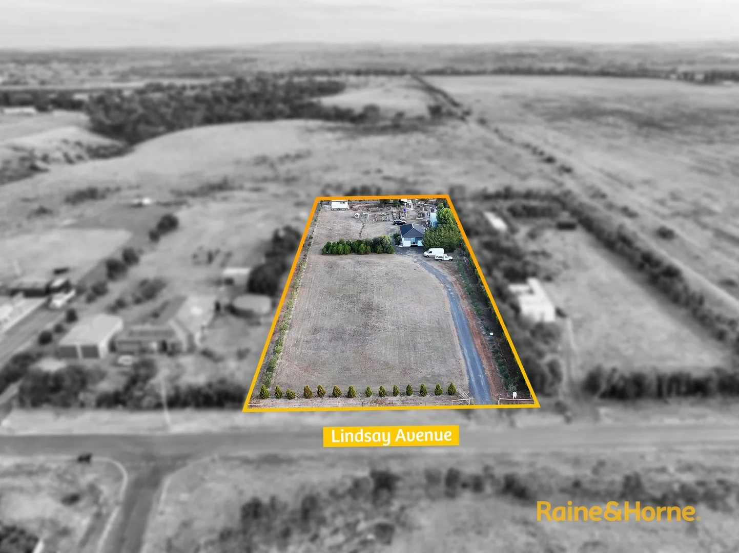 25 Lindsay Avenue, Merrimu VIC 3340