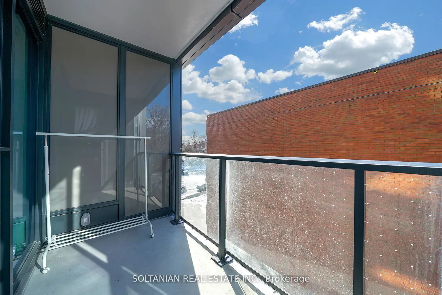 Additional image 17 of 250 Lawrence Avenue 320