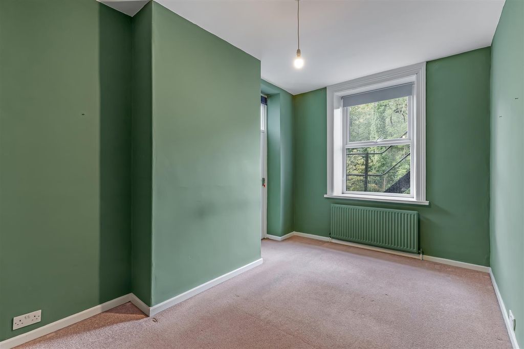 Additional image 4 of 2 bed flat for saleCow Pasture Road, Ilkley LS29