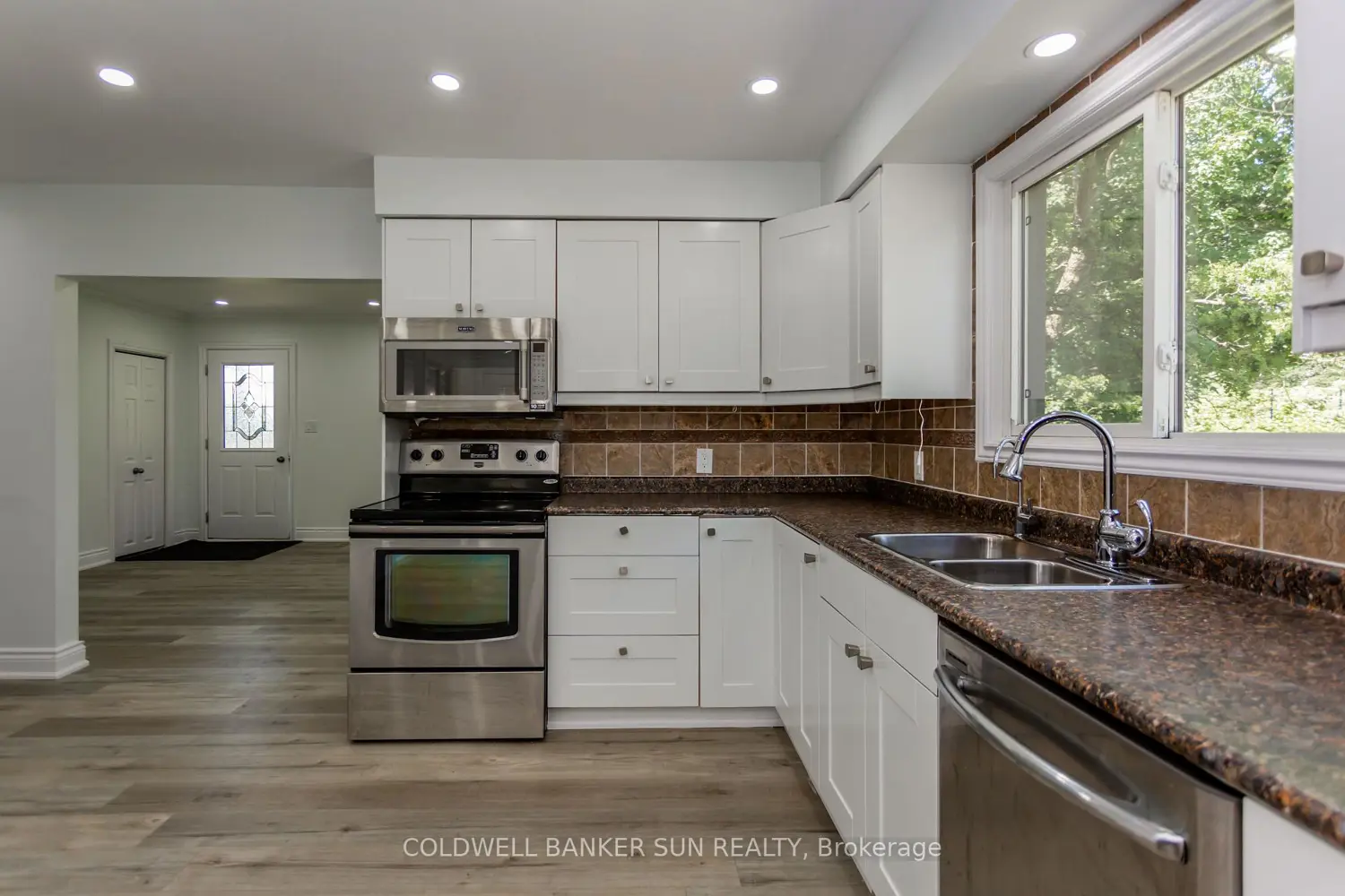 Additional image 12 of 686078 Oxford Rd 2 Road