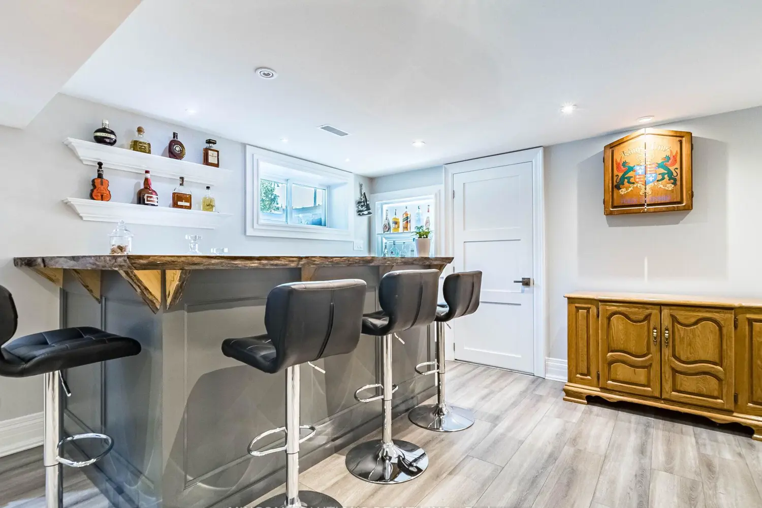 Additional image 14 of 37 Suburban Drive