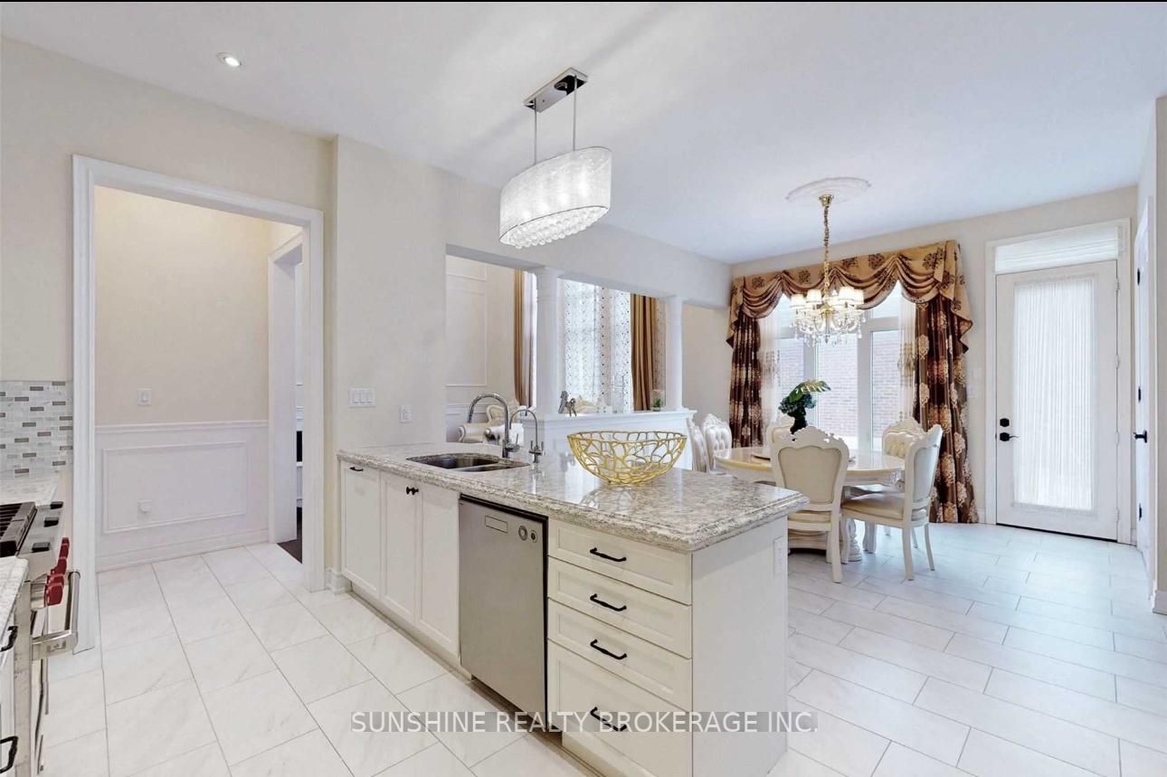 Additional image 4 of 10 Tralee Court, Markham, ON, L6C 0L4