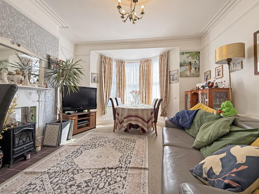 Additional image 5 of 2 bed flat for saleCromwell Road, St Judes PL4
