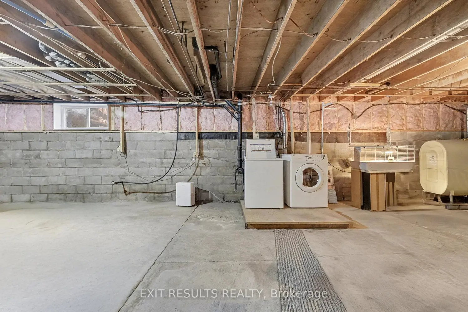 Additional image 17 of 21111 Concession 8 Road