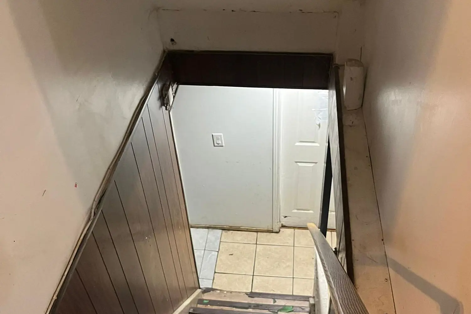 Additional image 5 of 14 Cardell Avenue