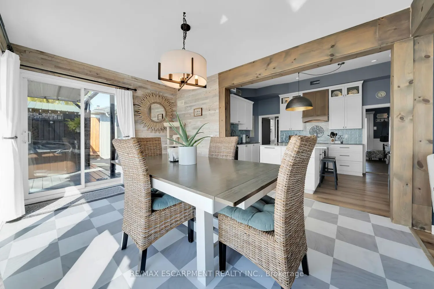 Additional image 7 of 1200 Lakeshore Road