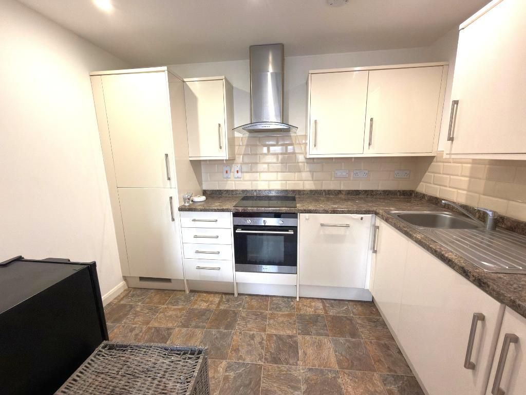 Additional image 6 of 1 bed flat for saleDudley Street, High Town, Luton, Bedfordshire LU2
