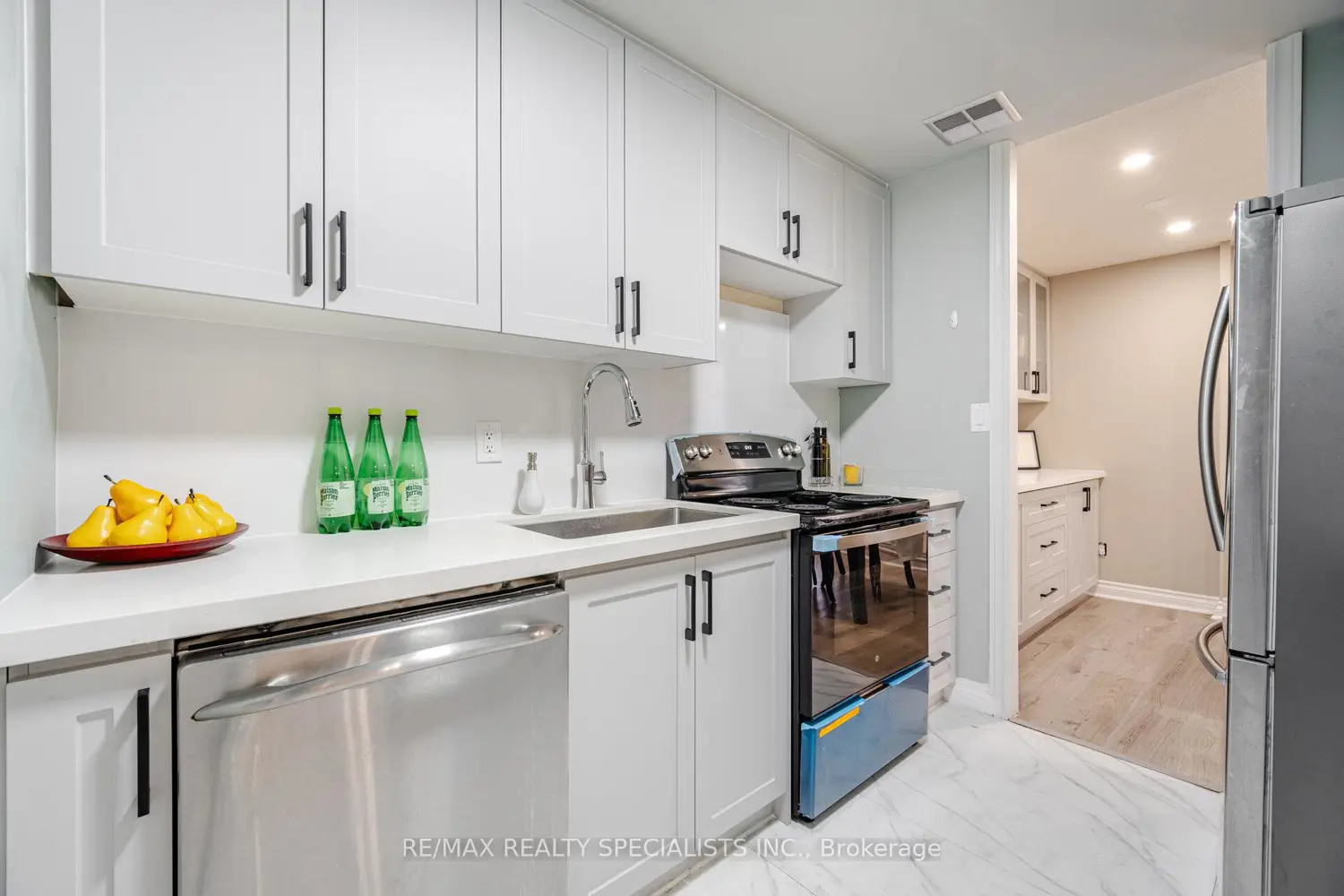 Additional image 3 of 3025 The Credit Woodlands Road 325