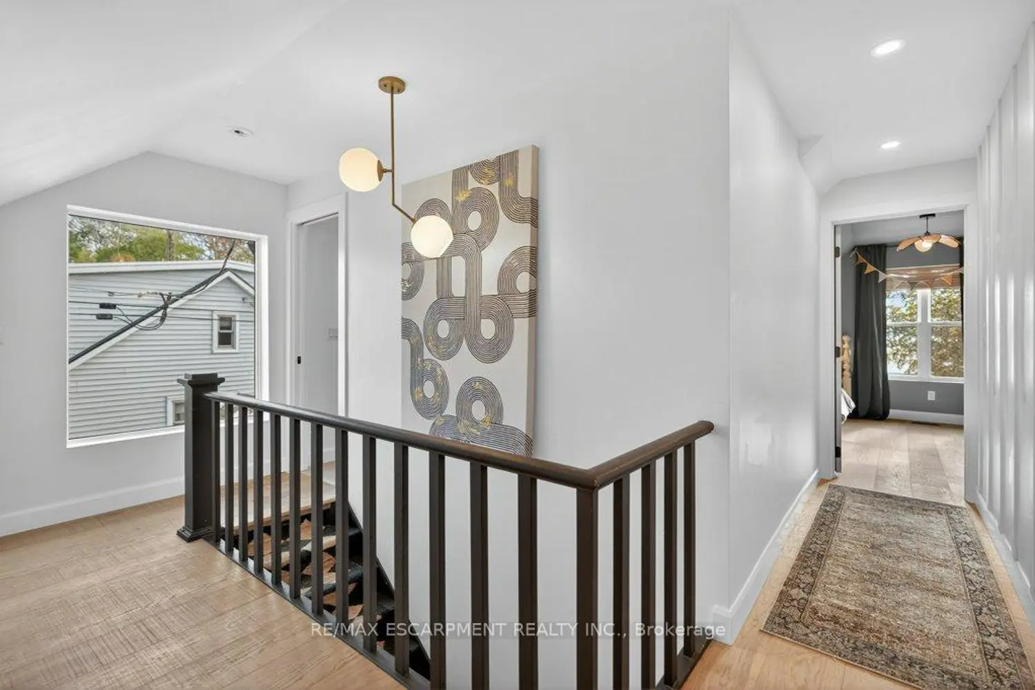 Additional image 10 of 5 Lees Line