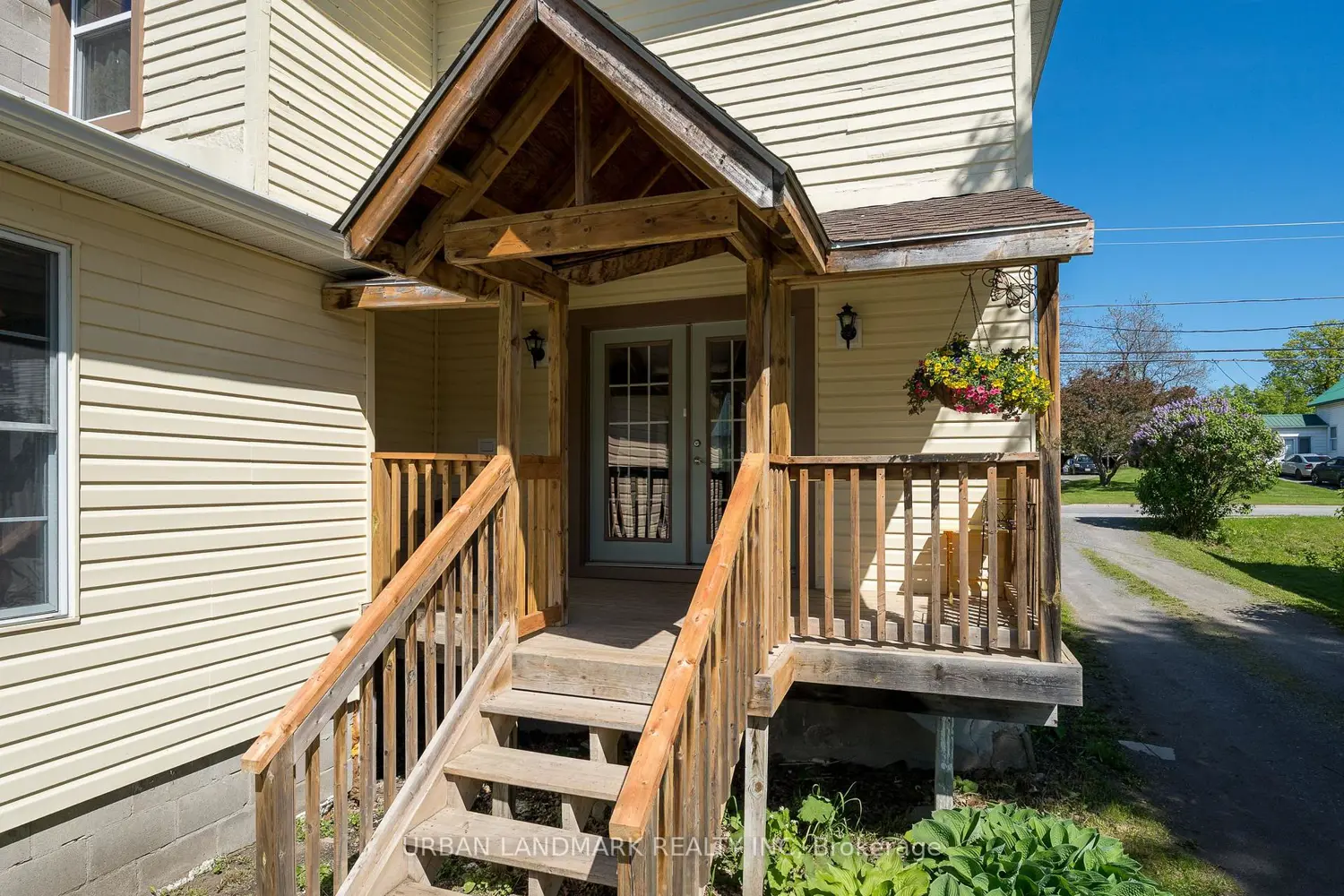 Additional image 16 of 225 St Lawrence Street