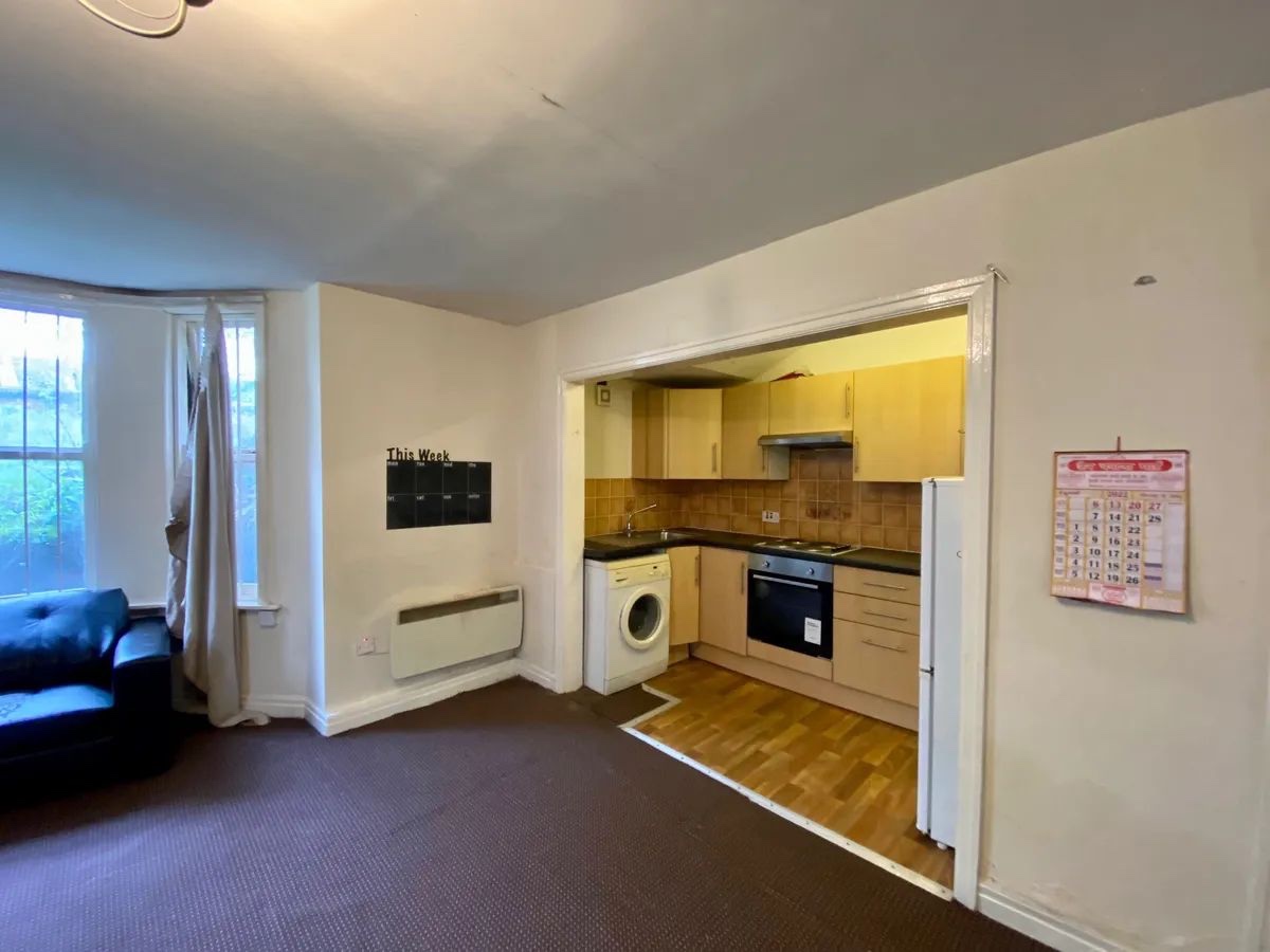 Additional image 4 of 1 Bed Flat, Hyde Park Road, LS6, N1 7GU