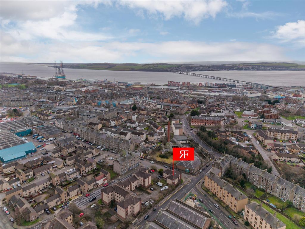 Additional image 5 of 2 bed flat for saleDundonald Court, Dundee DD3