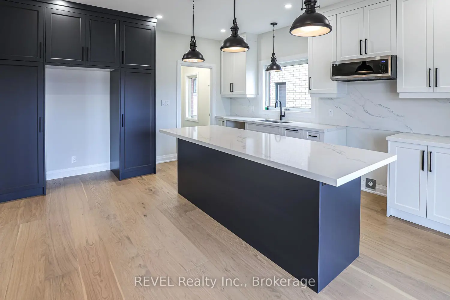 Additional image 8 of 111 Acacia Road