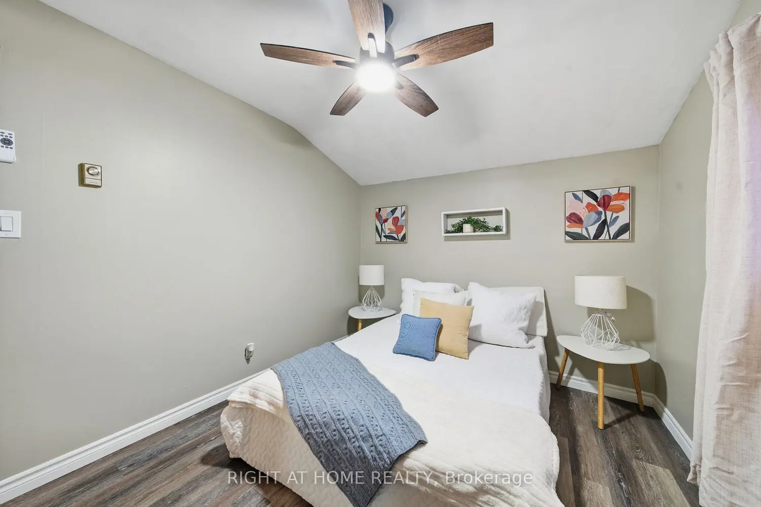 Additional image 12 of 49 River Road