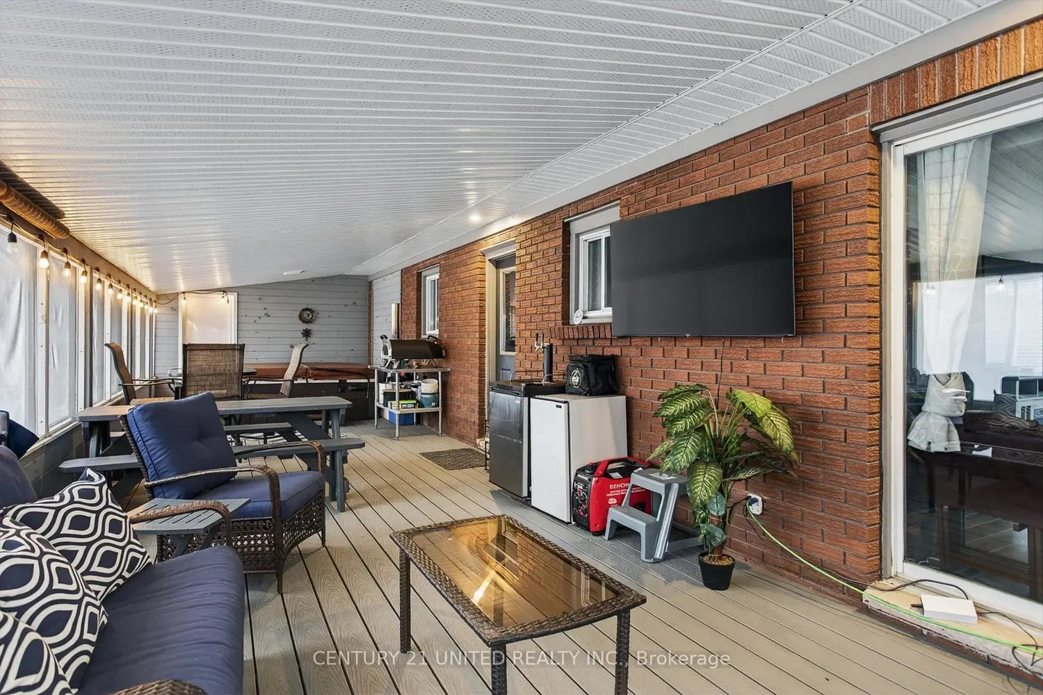 Additional image 6 of 965 Hiawatha Line