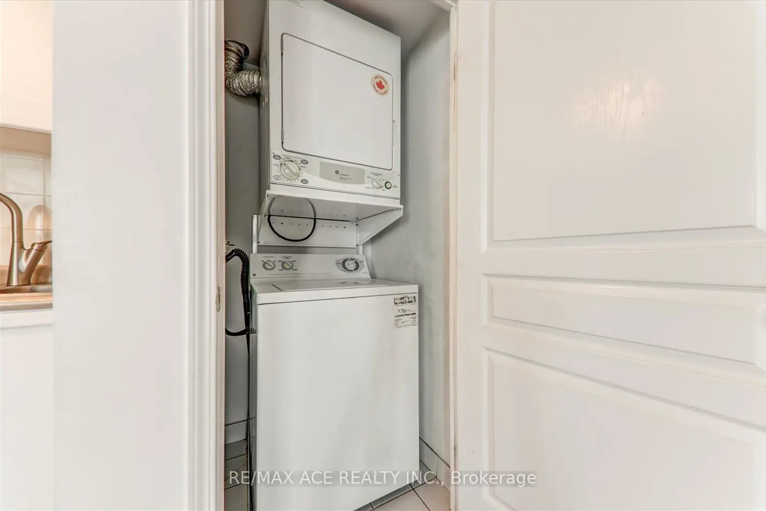 Additional image 14 of 2545 Erin Centre Boulevard 1803