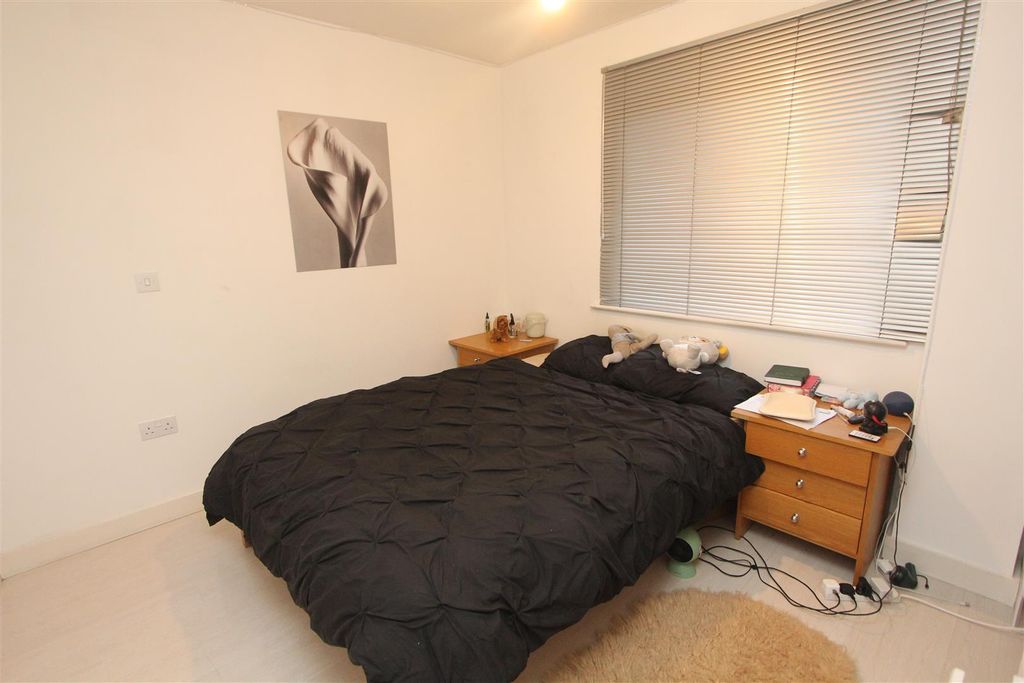 Additional image 2 of Studio for saleManor Mills, Ingram Street LS11