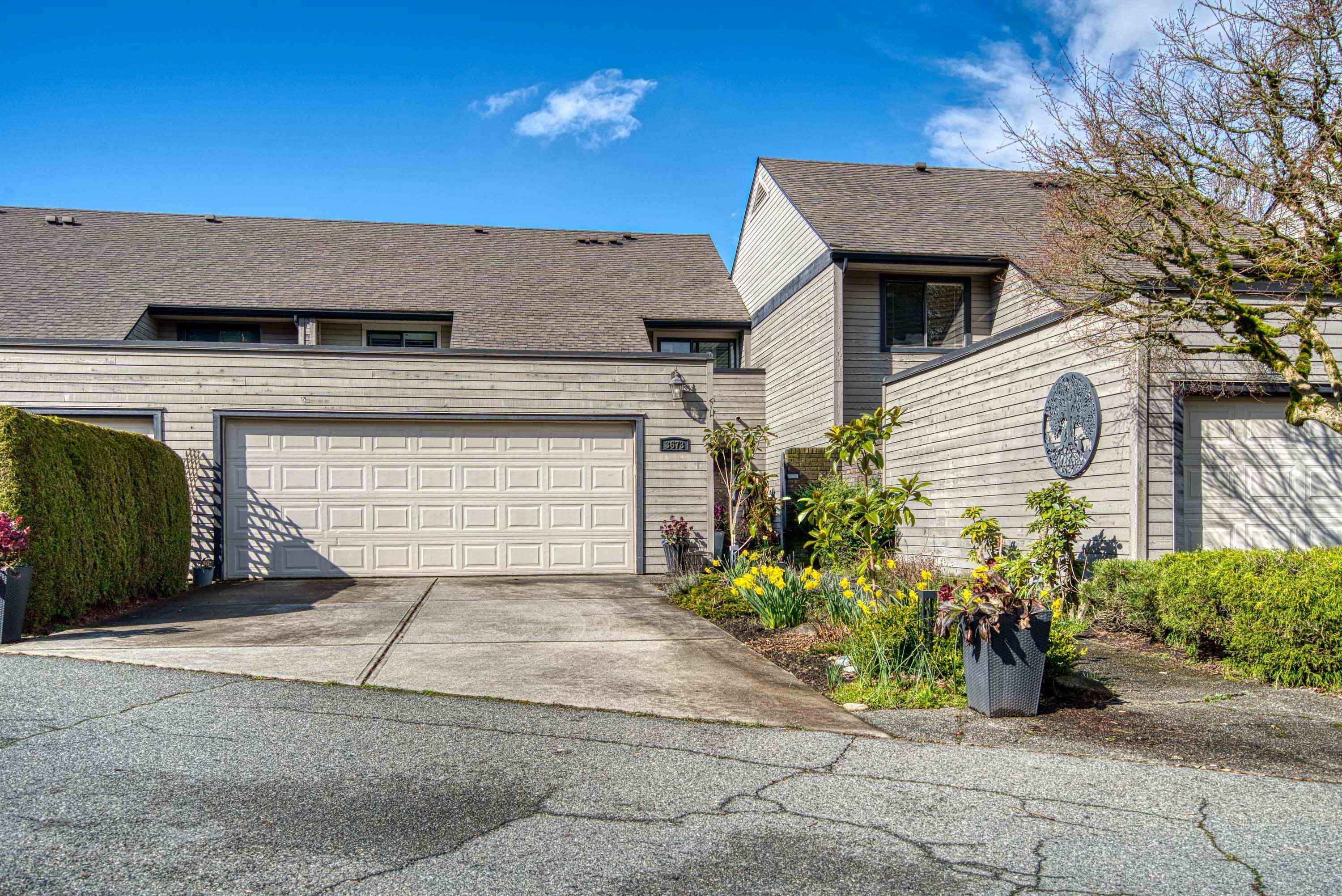 3673 Nico Wynd Drive, Surrey, BC, V4P 1J1