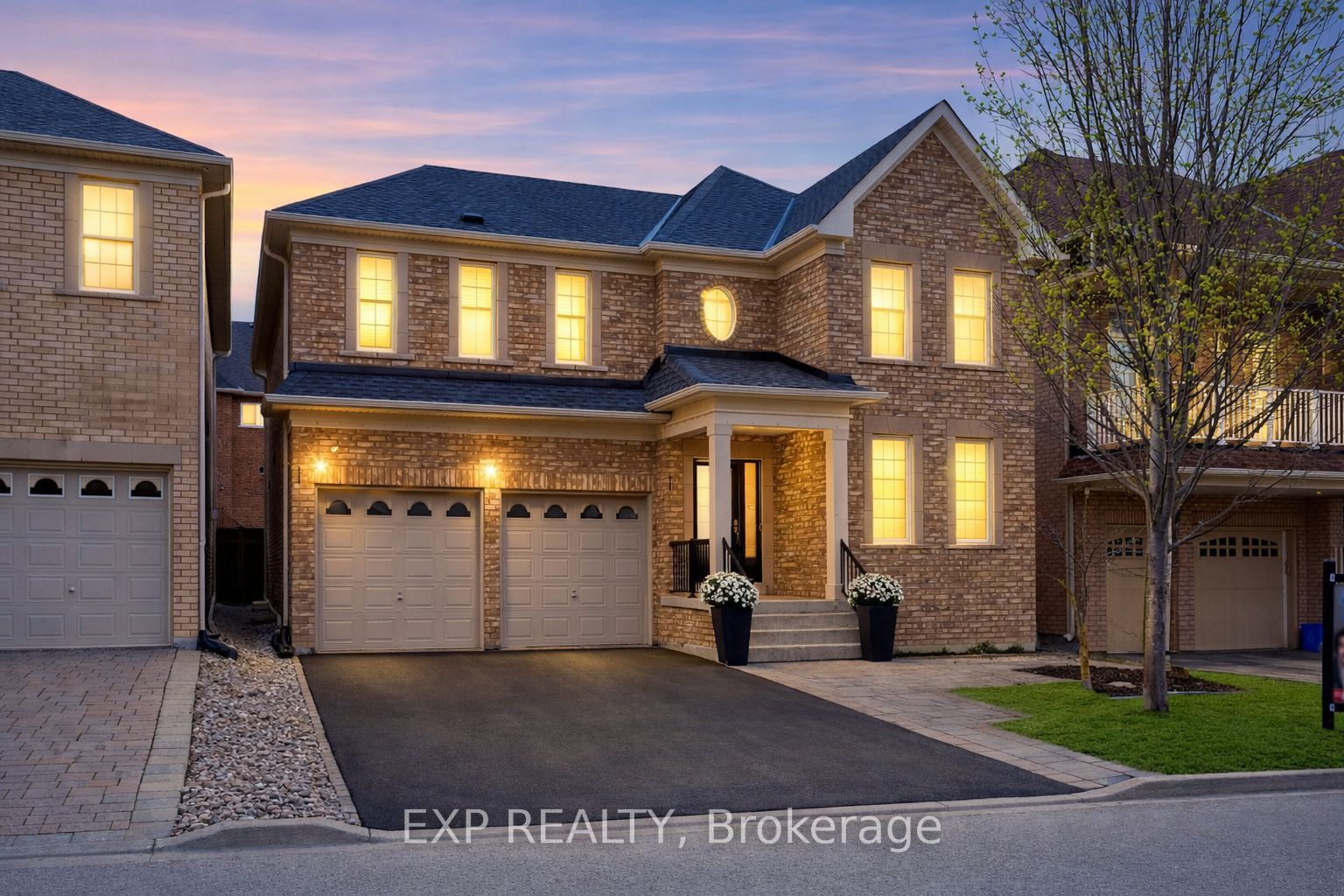102 Serano Crescent, Richmond Hill, ON, L4E 0R7
