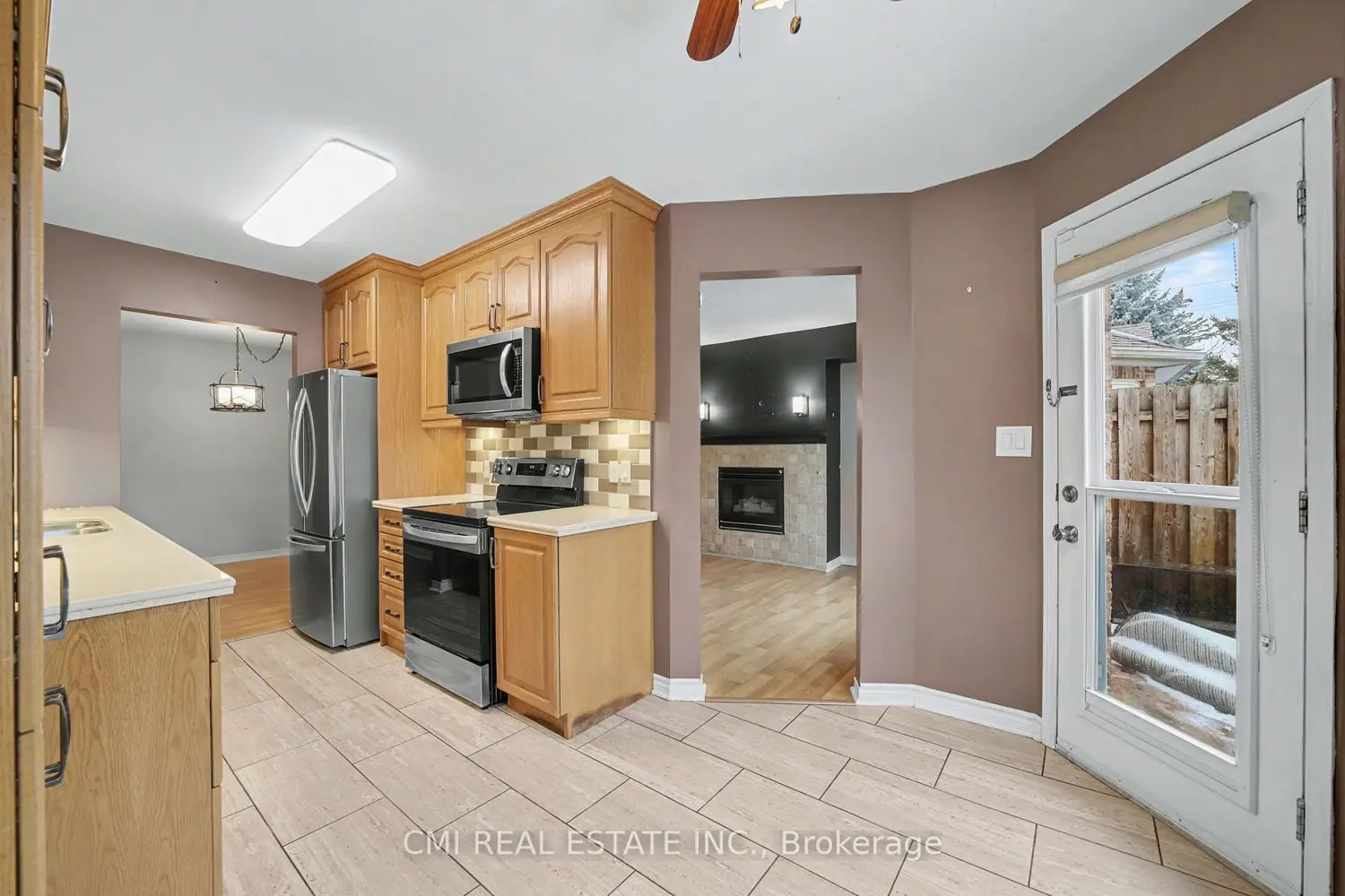 Additional image 5 of 5070 Drummond Road 3