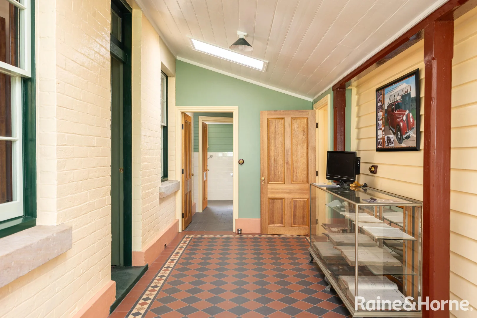 Additional image 15 of 67 - 69 Princes Highway 'The Old Bakery', Milton NSW 2538