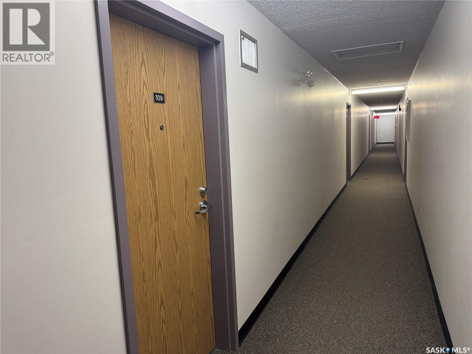 Additional image 5 of 309A-4040 8th Street E, Saskatoon, SK, S7H5L4