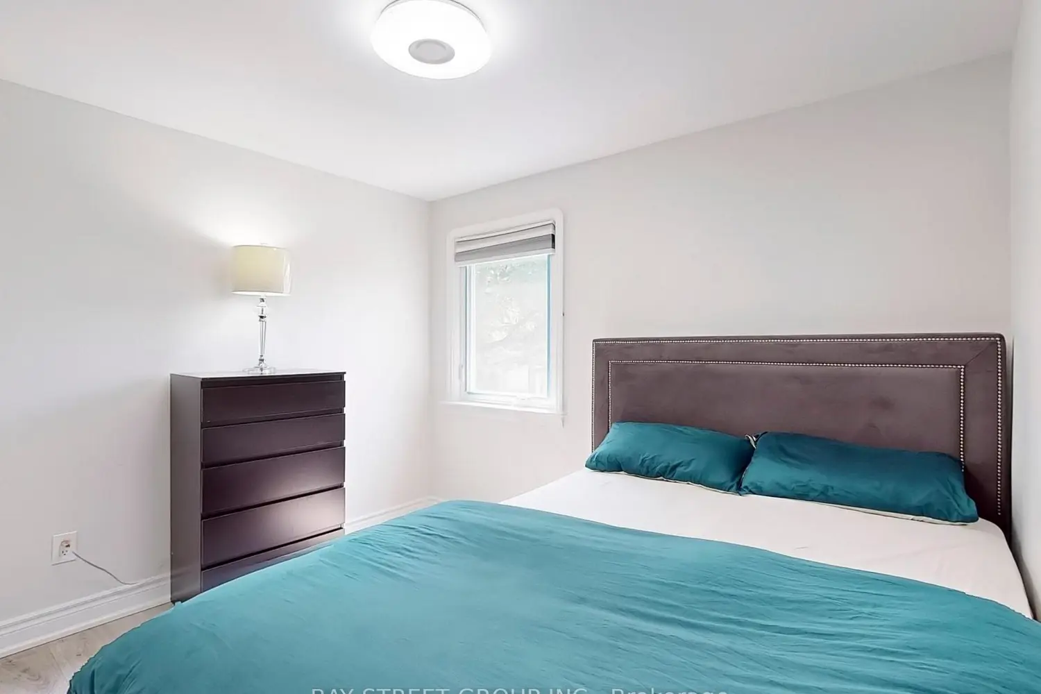 Additional image 11 of 657 Pharmacy Avenue