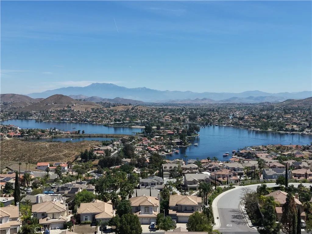 Additional image 36 of 71 Villa Valtelena, Lake Elsinore, CA 92532