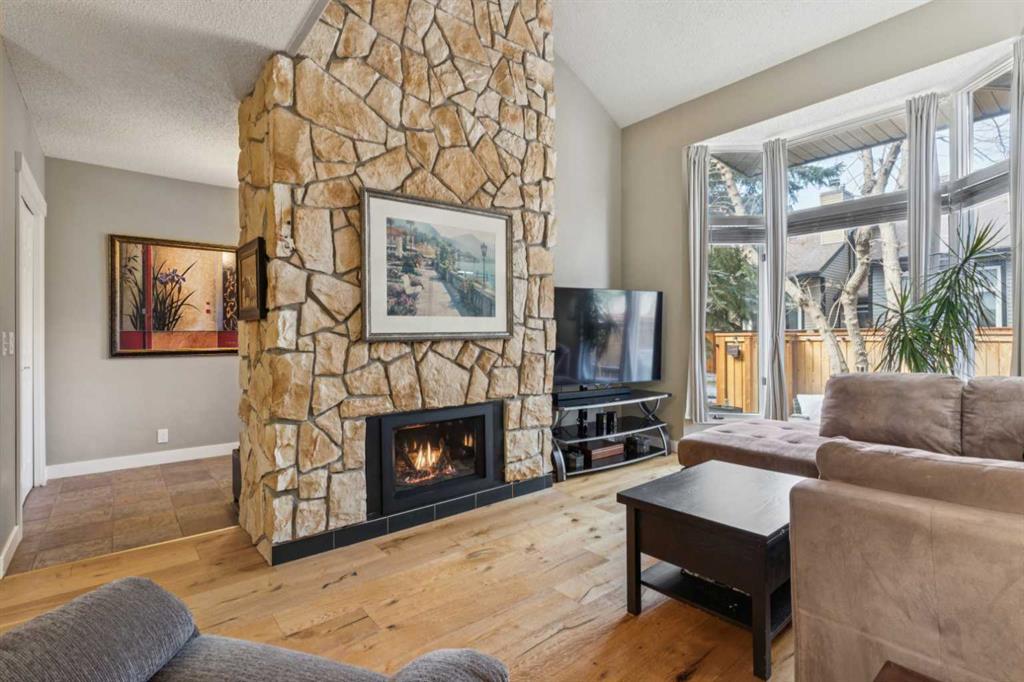 Additional image 5 of 38-12625 24 Street SW, Calgary, AB, T2W 4B1