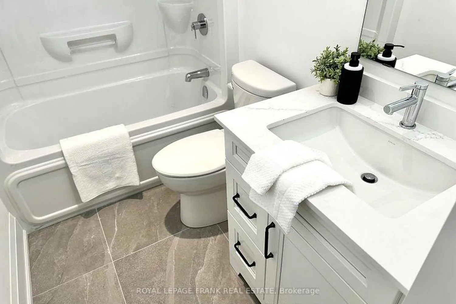 Additional image 12 of 6 Pond Street