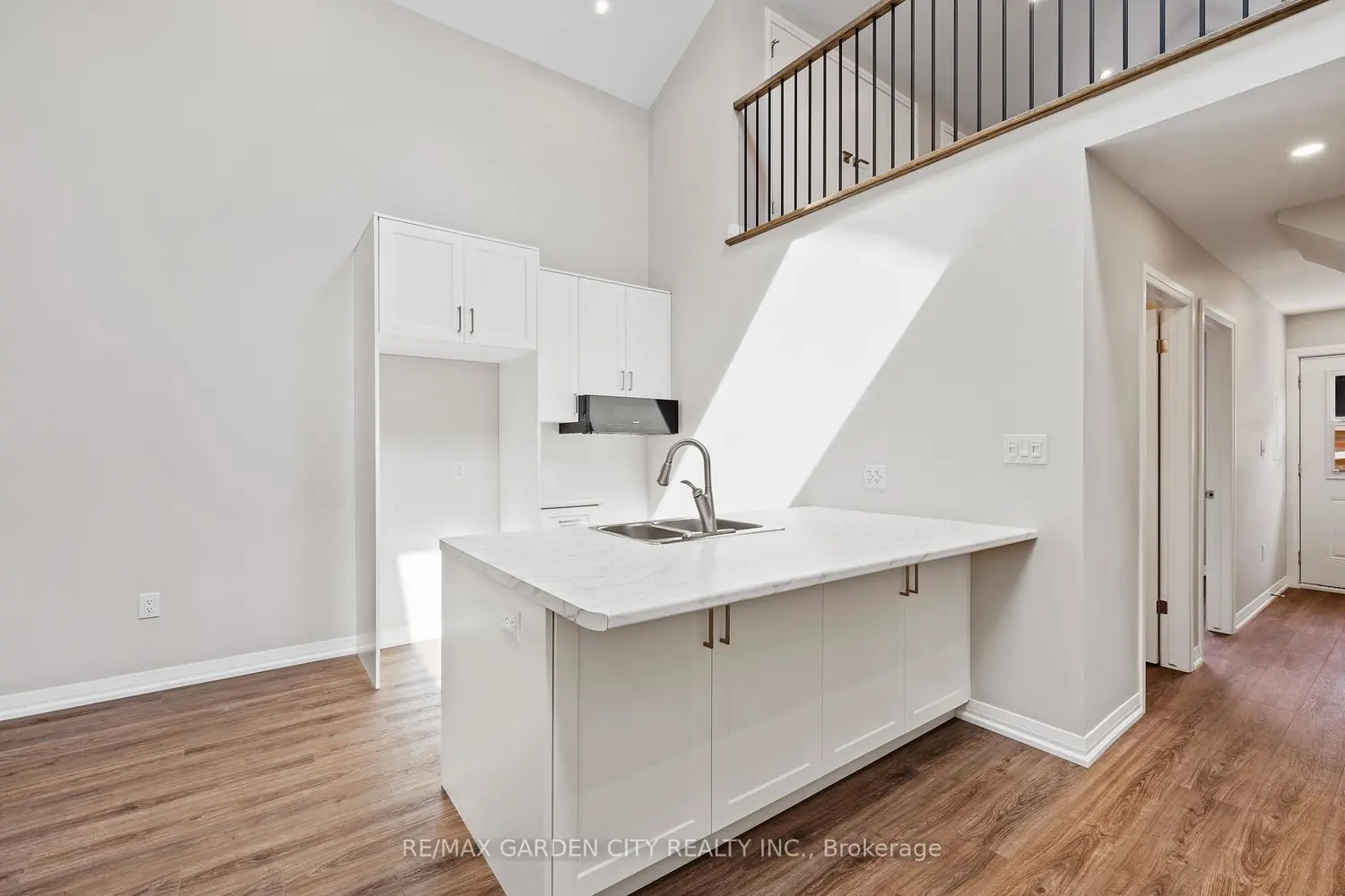 Additional image 8 of 34 Kenworth Drive