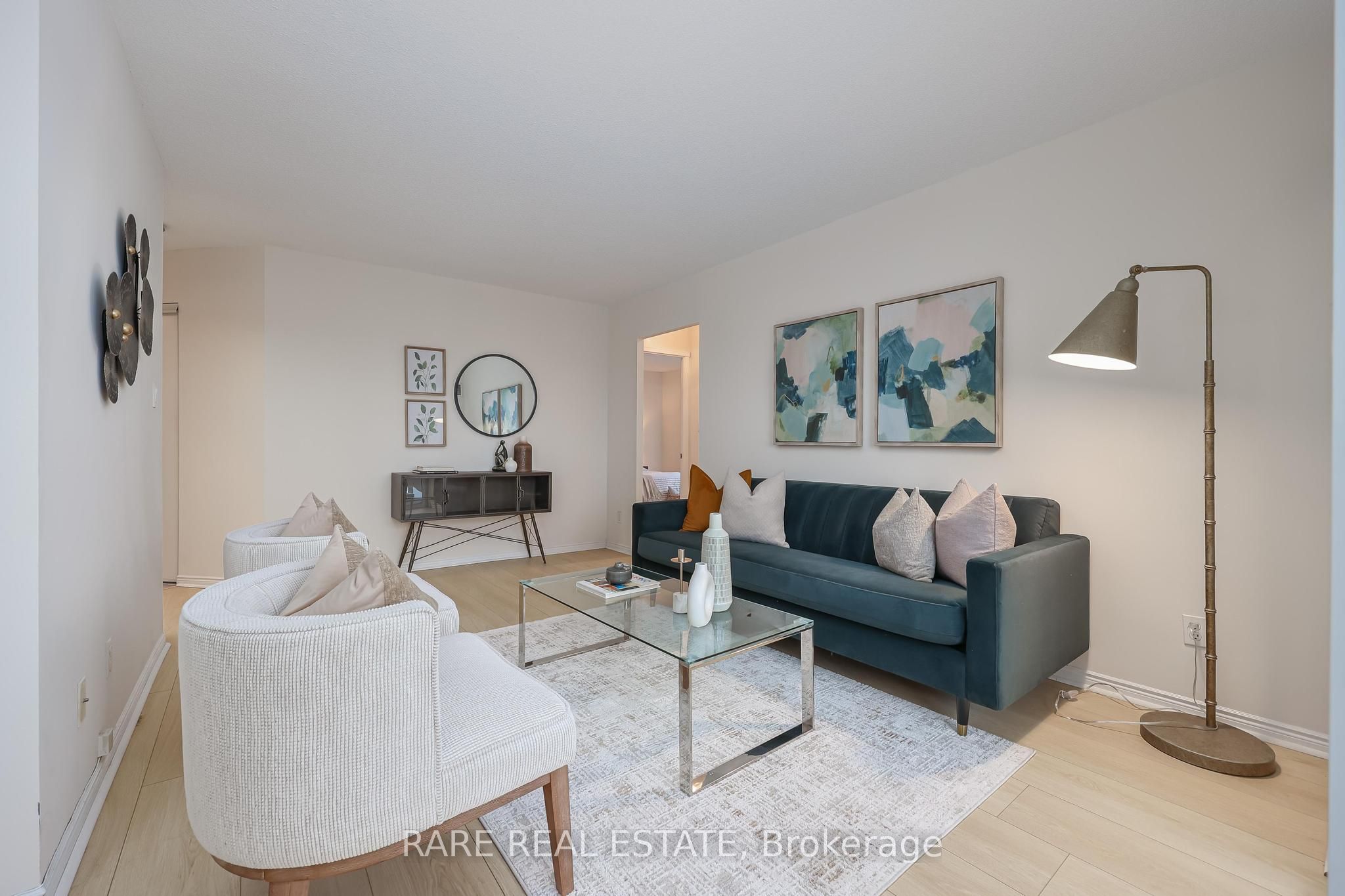 Additional image 3 of 812-135 Hillcrest Avenue, Mississauga, ON, L5B 4B1